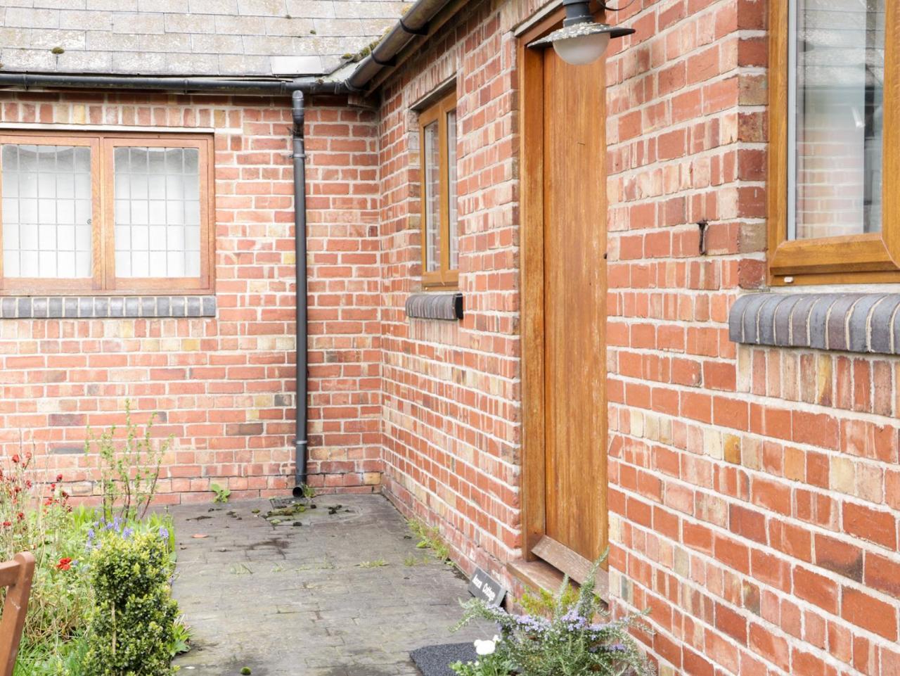 Acorn Cottage 1 Petton Экстерьер фото