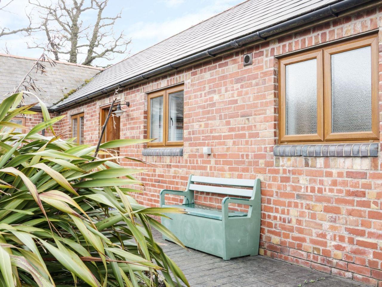Acorn Cottage 1 Petton Экстерьер фото